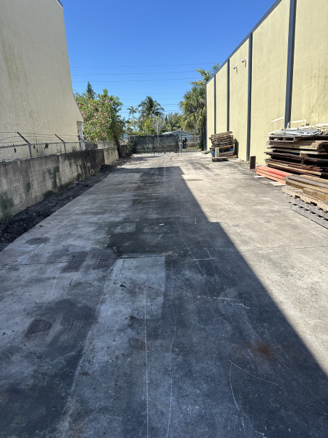 Outdoor Fenced Yard For Rent approx 25' x 100'