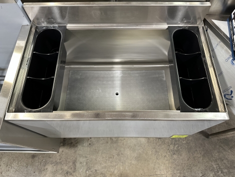 Lauro Equipment IB183012-CPT 18" x 30" All Stainless Steel 18GA Underbar Ice Bin w/7 Circuit Post-Mix Cold Plate