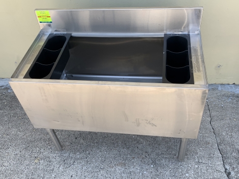 Lauro Equipment UB4-18-IB36 18" x 36" All Stainless Steel 18GA Underbar Ice Bin